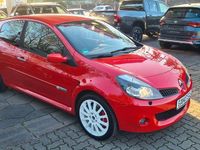 Gebraucht Renault Clio III 197 PS (144 kW) 2006 Rot