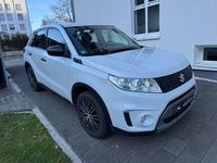 Gebraucht Suzuki Vitara Comfort 120 PS (88 kW) 2018 Weiß SUV