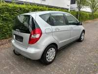 Gebraucht Mercedes A180 116 PS (85 kW) 2010 Silber Van / Kleinbus