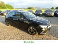 Gebraucht Mercedes A200 150 PS (110 kW) 2022 Schwarz Limousine