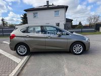 Gebraucht BMW 218 136 PS (100 kW) 2015 Platinsilber metallic Van / Kleinbus