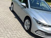 Gebraucht VW Golf VIII 116 PS (85 kW) 2021 Silber Kombi