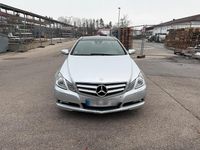 Gebraucht Mercedes E350 231 PS (169 kW) 2009 Silber Coupé