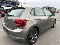 Second-hand VW Polo 95 CP (69 kW) 2021 Gri Hatchback