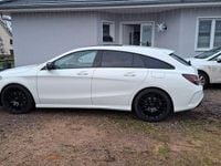 Gebraucht Mercedes CLA250 Shooting Brake 211 PS (155 kW) 2017 Weiß Kombi