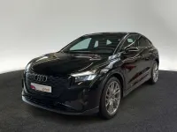 Gebraucht Audi Q4 Sportback e-tron Sport 125 kW (170 PS) 2023 Mythosschwarz metallic (metallic) SUV