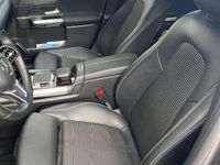 Gebraucht Mercedes B220 190 PS (139 kW) 2019 Grau Van / Kleinbus