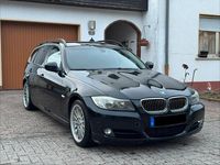 Gebraucht BMW 325 197 PS (144 kW) 2009 Schwarz Kombi