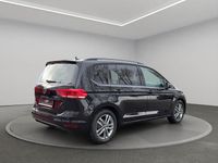 Neu VW Touran Comfortline 150 PS (110 kW) 2026 Grenadillschwarz metallic Van / Kleinbus