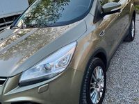 Gebraucht Ford Kuga 140 PS (102 kW) 2013 Grün SUV