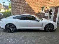 Gebraucht Porsche Taycan 4S 419 kW (571 PS) 2021 Weiß Limousine
