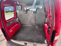 Usata VW Caddy 102 CV (75 kW) 2005 Rosso Monovolume