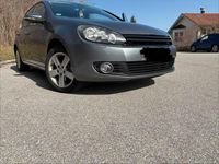 Gebraucht VW Golf VI 122 PS (89 kW) 2011 Grau Kleinwagen