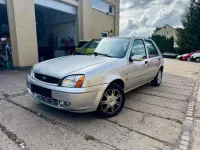 Gebraucht Ford Fiesta Ghia 75 PS (55 kW) 2000 Silber Kleinwagen