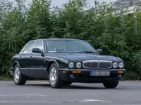 Gebraucht Jaguar XJ8 Sovereign 284 PS (208 kW) 2001 Grün Limousine