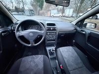 Gebraucht Opel Astra 75 PS (55 kW) 1999 Silber Limousine