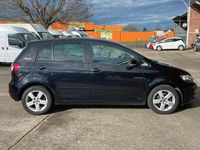 Gebraucht VW Golf VI Team 105 PS (77 kW) 2010 Schwarz Kleinwagen