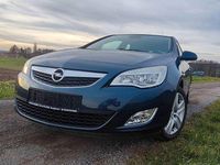 Gebraucht Opel Astra Edition 116 PS (85 kW) 2011 Blau Limousine