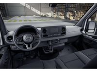 Second-hand Mercedes Sprinter 150 CP (110 kW) 2023 Alb Van