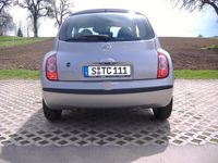 Gebraucht Nissan Micra 65 PS (47 kW) 2007 Silber metallic Kleinwagen