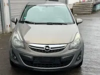 Usado Opel Corsa Energy 86 HP (63 kW) 2014 Castanho Citadino