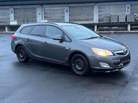 Gebraucht Opel Astra Design Edition 110 PS (80 kW) 2011 Grau Kombi