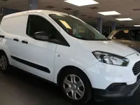 Gebraucht Ford Transit 101 PS (74 kW) 2019 Weiß Van