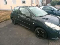 Gebraucht Peugeot 206+ 75 PS (55 kW) 2009 Grau Kleinwagen