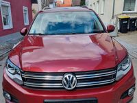 Gebraucht VW Tiguan 140 PS (102 kW) 2013 Rot SUV