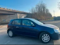 Gebraucht VW Golf V 75 PS (55 kW) 2005 Blau Kleinwagen