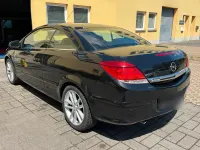 Gebraucht Opel Astra 140 PS (102 kW) 2006 Schwarz Cabrio
