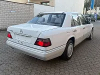Usata Mercedes 200 75 CV (55 kW) 1994 Bianco Berlina