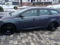 Gebraucht Ford Focus Trend 116 PS (85 kW) 2012 Blau Kombi