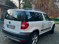 Gebraucht Skoda Yeti 105 PS (77 kW) 2010 Weiß SUV