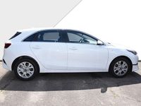 Gebraucht Kia Ceed Vision 140 PS (102 kW) 2025 Weiß Kleinwagen