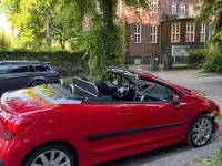 Gebraucht Peugeot 207 CC 120 PS (88 kW) 2008 Rot Cabrio