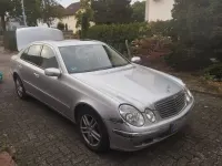Gebraucht Mercedes E220 Elegance 150 PS (110 kW) 2005 Silber Limousine