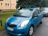 Gebraucht Toyota Yaris 69 PS (50 kW) 2007 Blau Kleinwagen