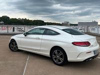 Gebraucht Mercedes C250 211 PS (155 kW) 2017 Weiß Coupé