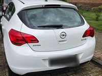 Gebraucht Opel Astra Design Edition 87 PS (63 kW) 2011 Weiß Limousine