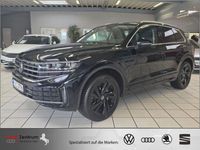 Gebraucht VW Touareg Elegance 231 PS (169 kW) 2024 Grenadilla black metallic SUV