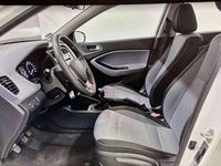 Gebraucht Hyundai i20 Classic 84 PS (61 kW) 2017 Limousine