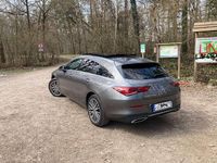 Gebraucht Mercedes CLA250e Shooting Brake Progressive 218 PS (160 kW) 2023 Braun Kombi