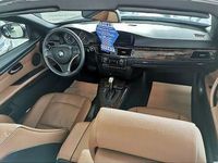 Gebraucht BMW 320 Cabriolet Exclusive 170 PS (125 kW) 2011 Schwarz Cabrio