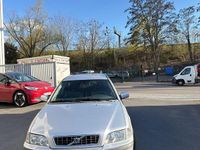 Gebraucht Volvo V40 122 PS (89 kW) 2003 Grau Kombi