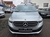 Gebraucht Mercedes T180 Edition 116 PS (85 kW) 2022 Silber Van / Kleinbus