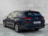Gebraucht Hyundai i30 120 PS (88 kW) 2024 Blau Kombi