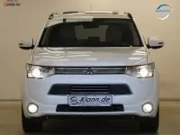Gebraucht Mitsubishi Outlander P-HEV Instyle 121 PS (88 kW) 2014 Weiß SUV