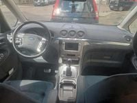 Second-hand Ford Galaxy 2008 Argintiu Monovolum