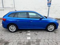 Gebraucht Skoda Scala Ambition 110 PS (80 kW) 2023 Blau Kleinwagen